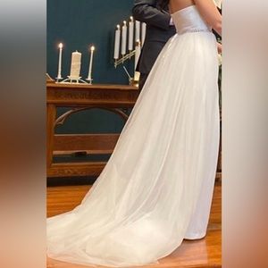 Bridal tulle overskirt for wedding dress or outfit, rhinestone and elastic waist